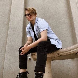 Meet your Posher, Cory